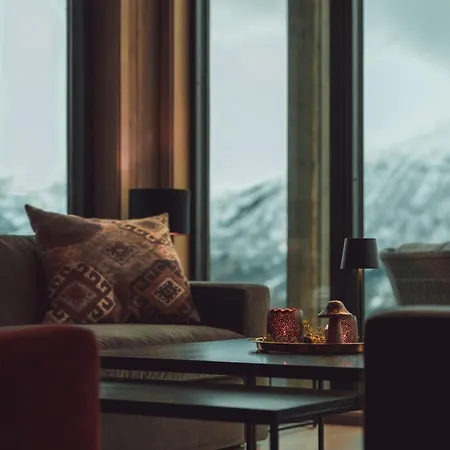 Elegant Hornindal With Breathtaking Scenery Dom wakacyjny