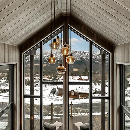 Elegant Hornindal With Breathtaking Scenery Dom wakacyjny Volda