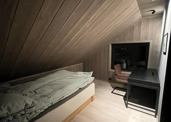 Holiday home Elegant Hornindal With Breathtaking Scenery Volda